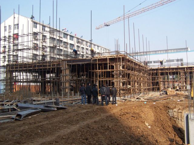 建设施工